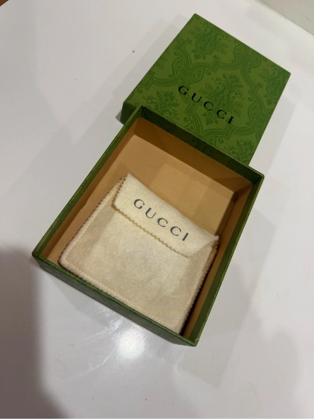 Gucci Black Leather GG Embossed Money Clip with Silver-Tone Frame